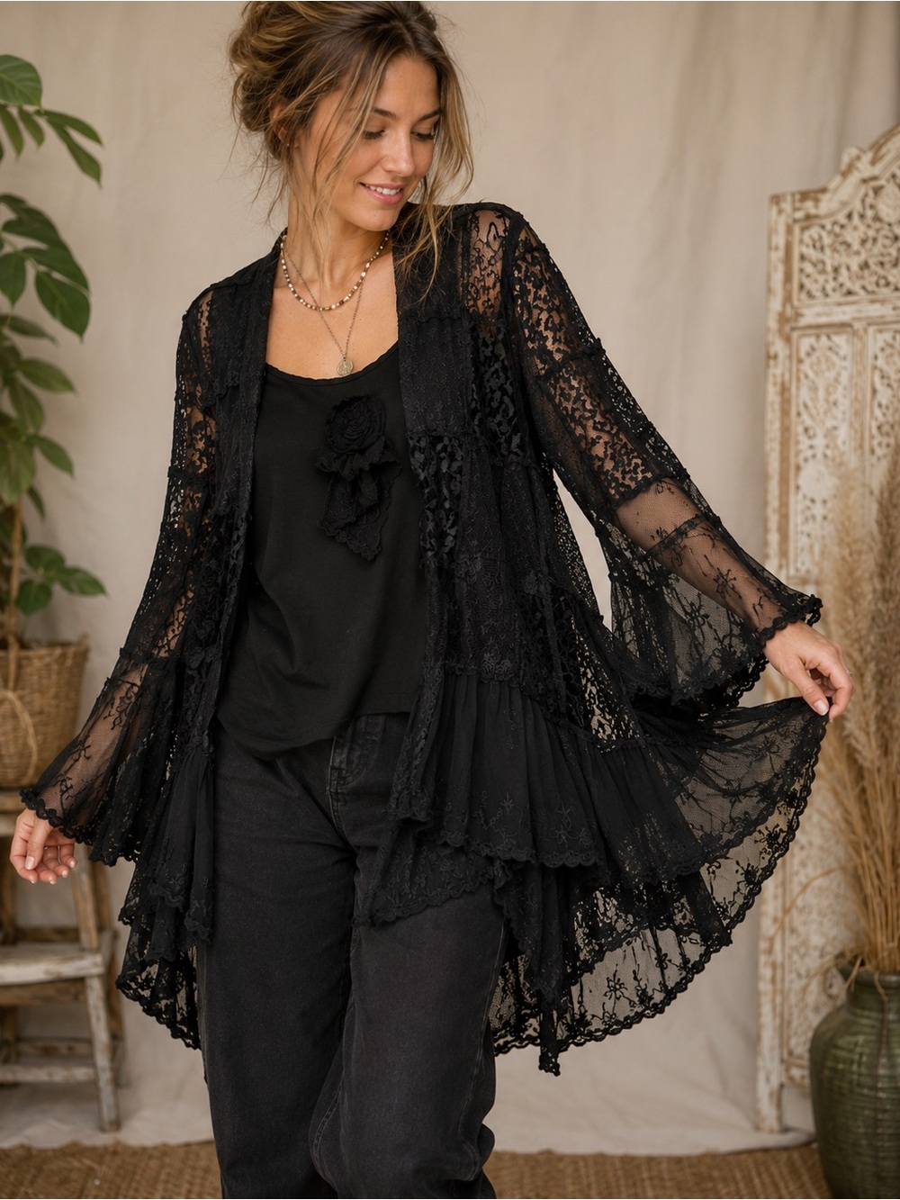 NWT The Paper Lace Black Patchwork Lace Cardi Duster M